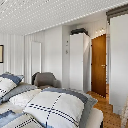 Hébergement de vacances 2 Bedroom Amazing In *