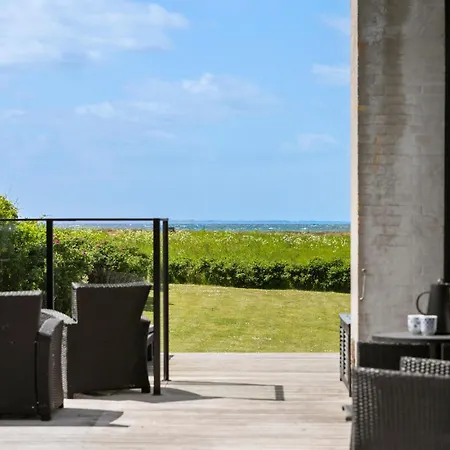 2 Bedroom Amazing In *